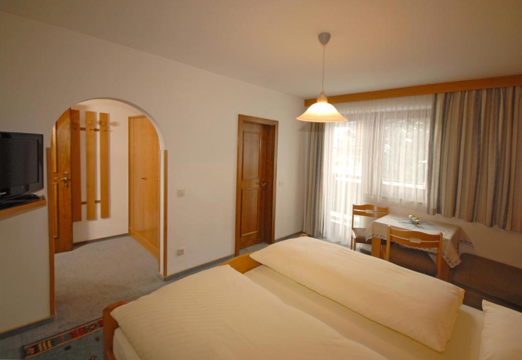 Pension Riedlsperger Saalbach-Hinterglemm Pokoj fotografie