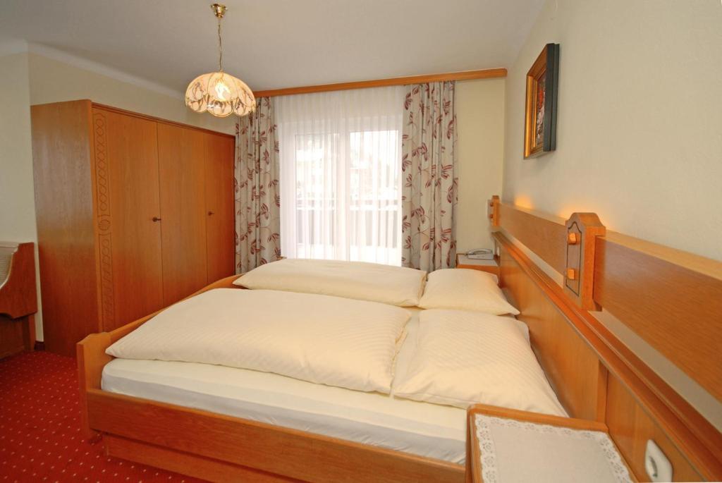 Pension Riedlsperger Saalbach-Hinterglemm Pokoj fotografie