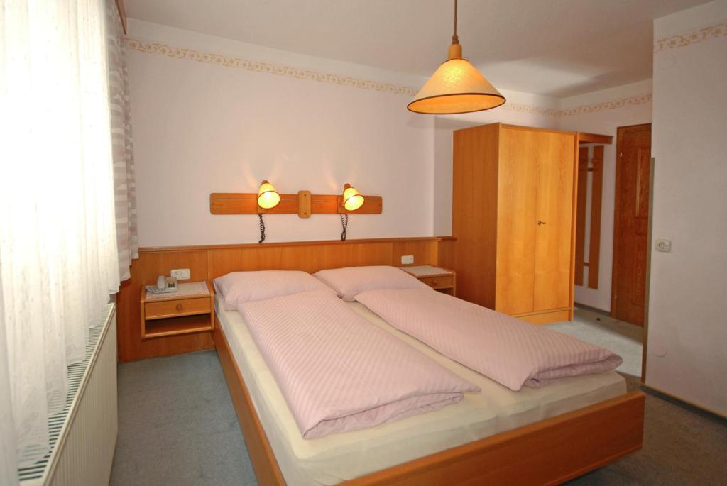 Pension Riedlsperger Saalbach-Hinterglemm Pokoj fotografie