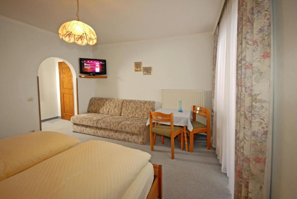 Pension Riedlsperger Saalbach-Hinterglemm Pokoj fotografie
